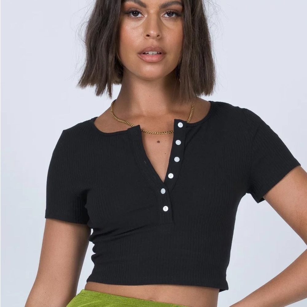 Princess polly crop black top